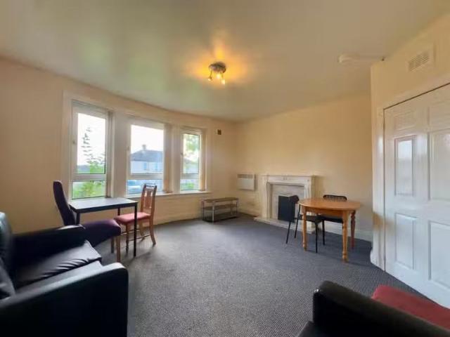 House for rent in Giffnock, Scotland