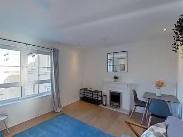 House for rent in Currie, Scotland