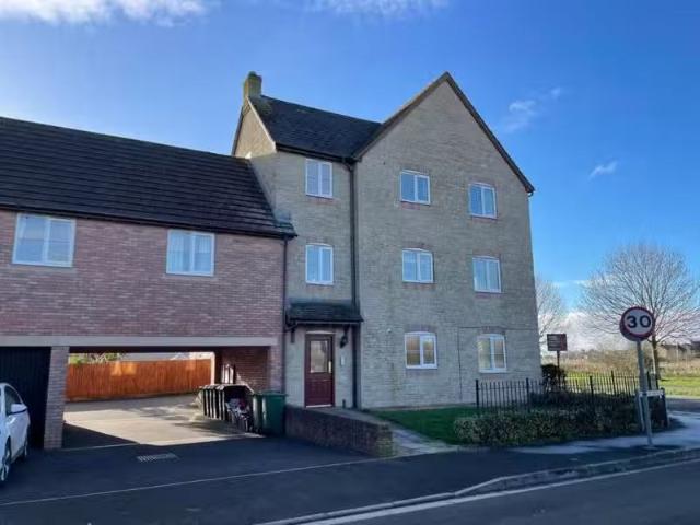 House for rent in Pennycomequick, Mount Wise