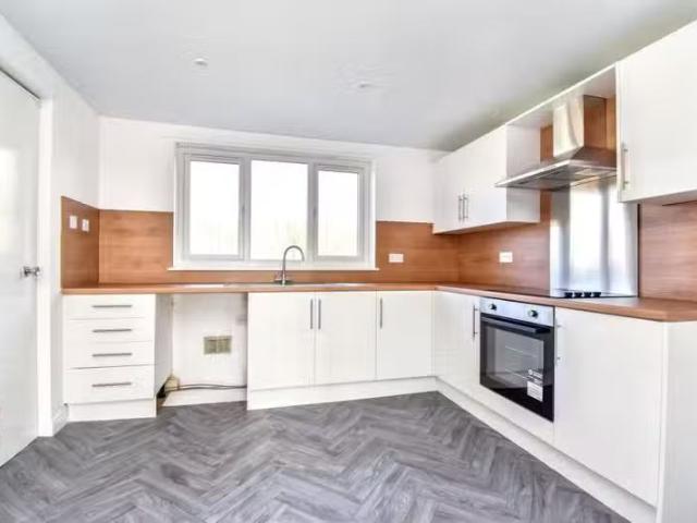 House for rent in Luggiebank, Scotland