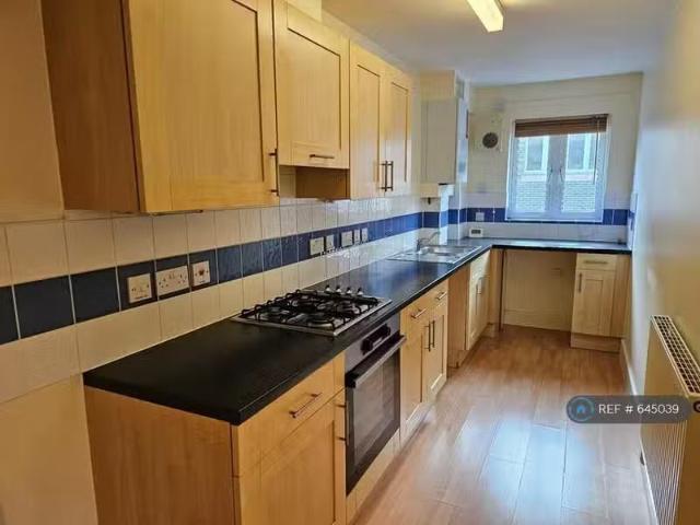 House for rent in London Borough of Merton, Mitcham