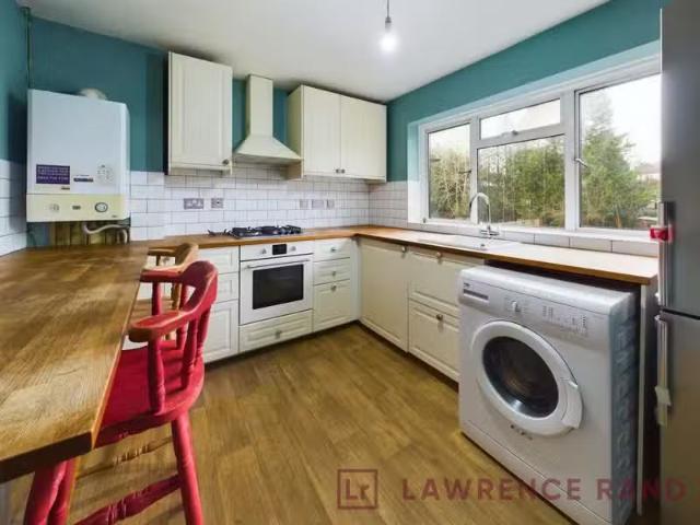House for rent in Hatch End, Greater London