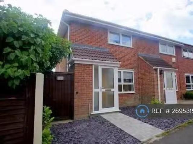 House for rent in Caldermill, East Midlands