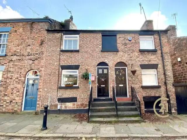 House for rent in Woolton, Calderstones