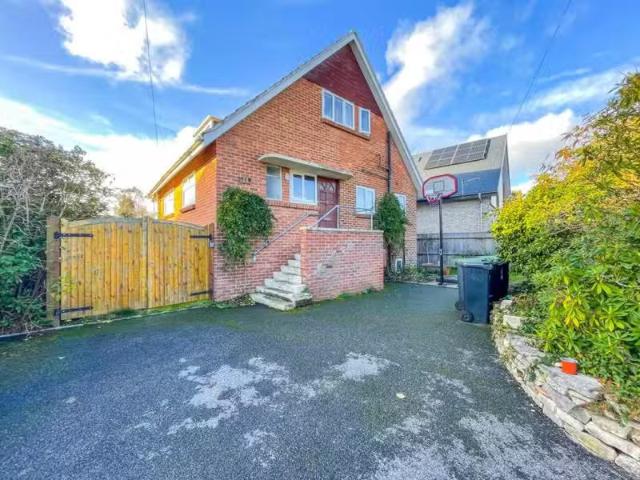 House for rent in Friars Cliff, Christchurch