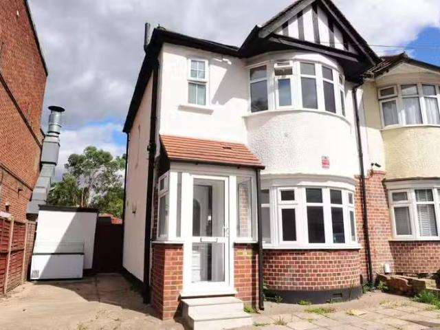 House for rent in Ruislip, Greater London
