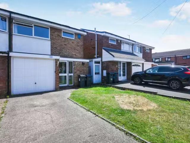 House for rent in Tile Cross, West Midlands