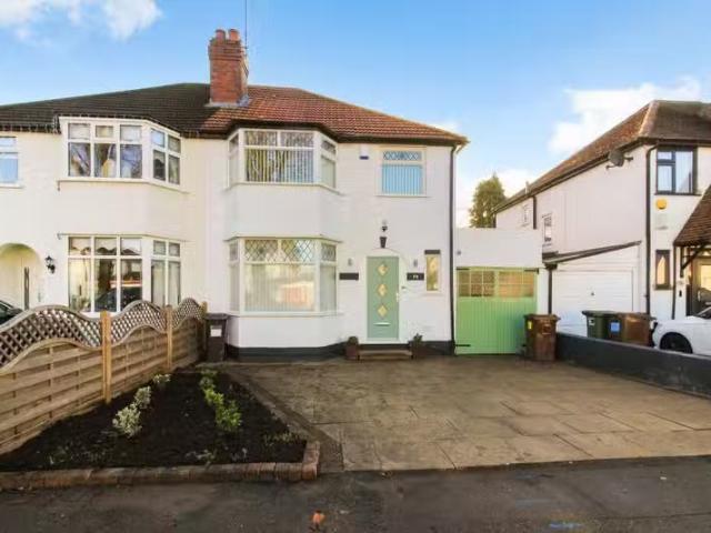 House for rent in Shirley, West Midlands
