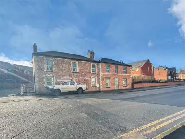 House for rent in Kettlebrook, Staffordshire