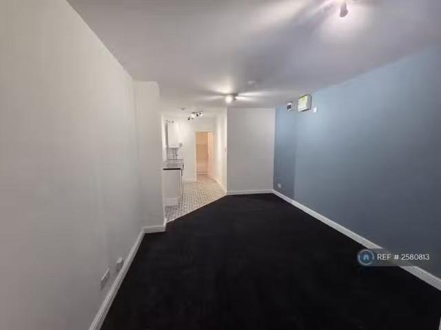 House for rent in Camp Hill, Warwickshire