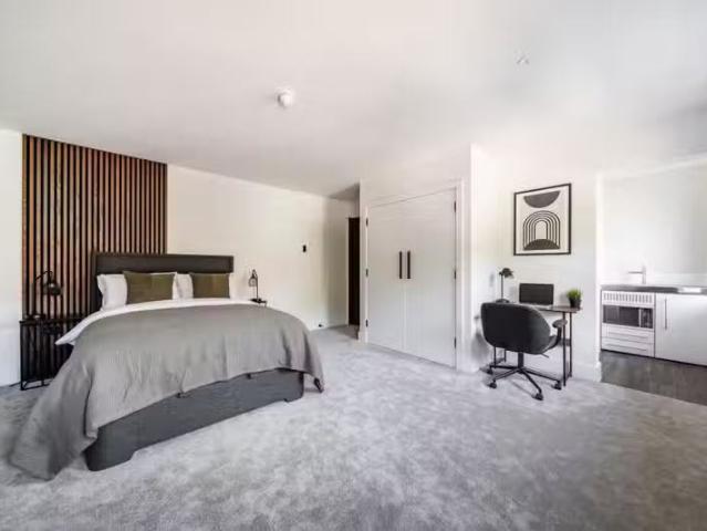 House for rent in Guildford Park, Westborough