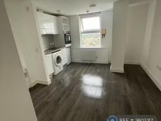 House for rent in The High, Harlow