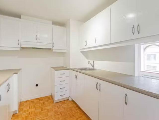 Condo for rent in St. Leonard's, Quebec