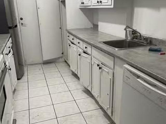 Condo for rent in St. Leonard's, Quebec