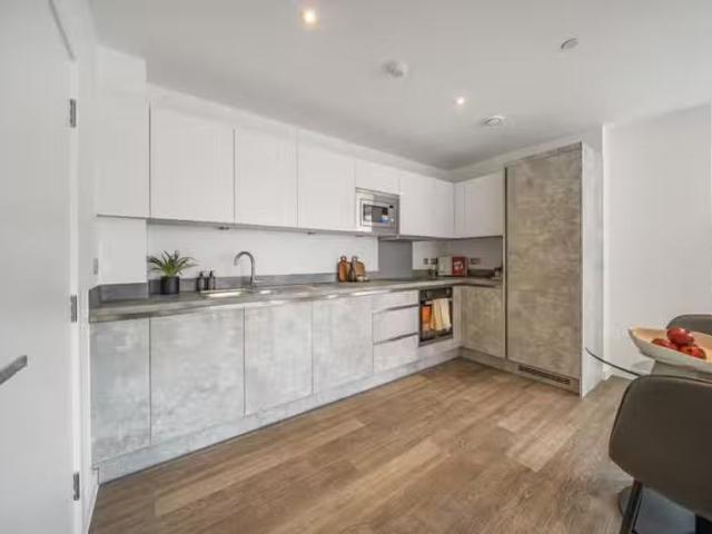 Apartment for rent in Pouchen End, Hertfordshire