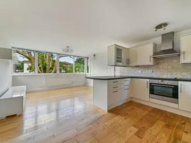 Apartment for rent in Keston, Greater London