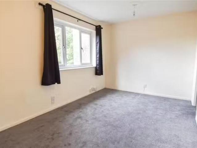 Apartment for rent in Rednal, West Midlands