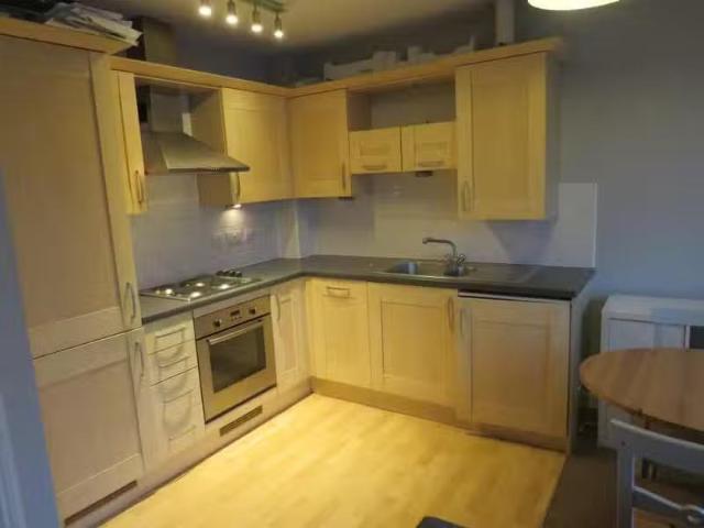 House for rent in Kingswood, School House