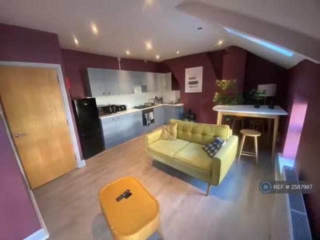 House for rent in Falcon Lodge, Wales