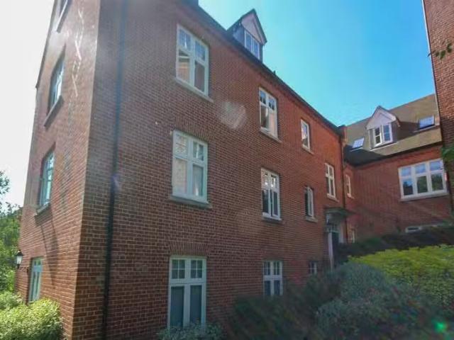 House for rent in The Galleries, Navestock Side