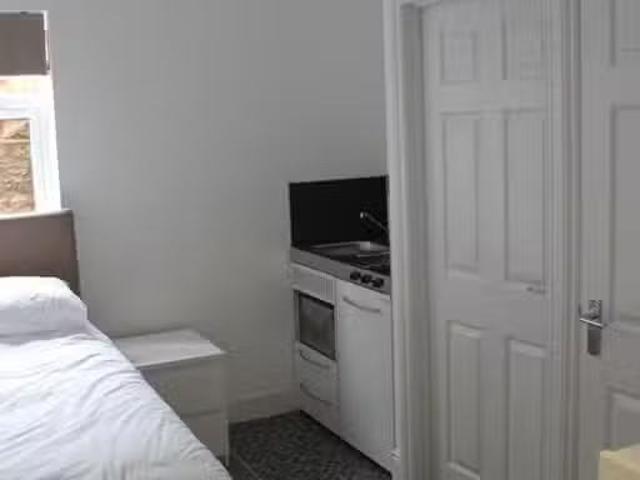 House for rent in St Cuthbert Out, Godney