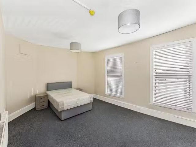 House for rent in Woodford Bridge, Greater London