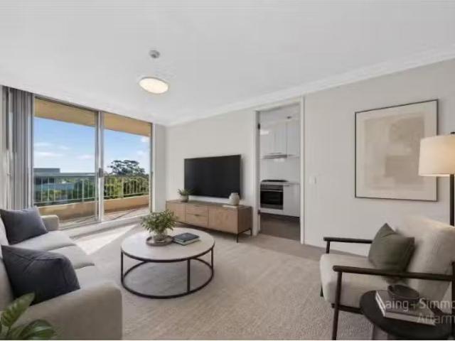 Apartment for rent in Lower North Shore, Sydney