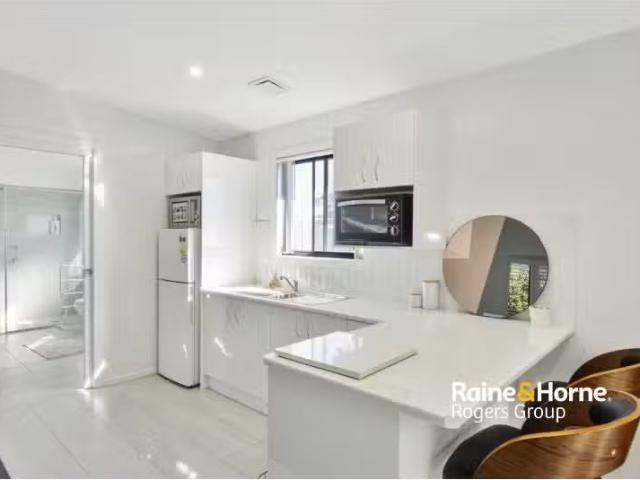 Apartment for rent in Lake Haven, New South Wales