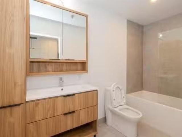 Apartment for rent in St. Leonard's, Quebec