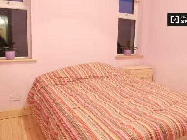 House to rent in Bluebell, North Tipperary