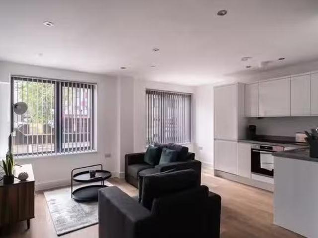 Apartment for rent in Gorse Hill, Trafford Park