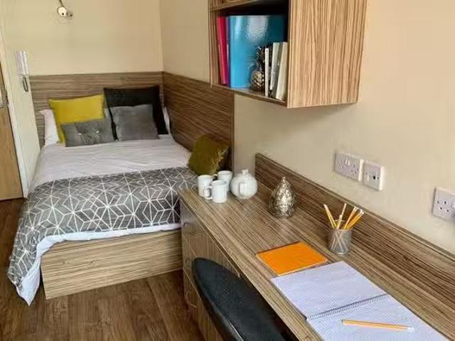 Apartment for rent in Newtown, Two Mills