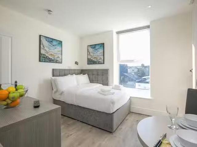 Apartment to rent in Bluebell, North Tipperary