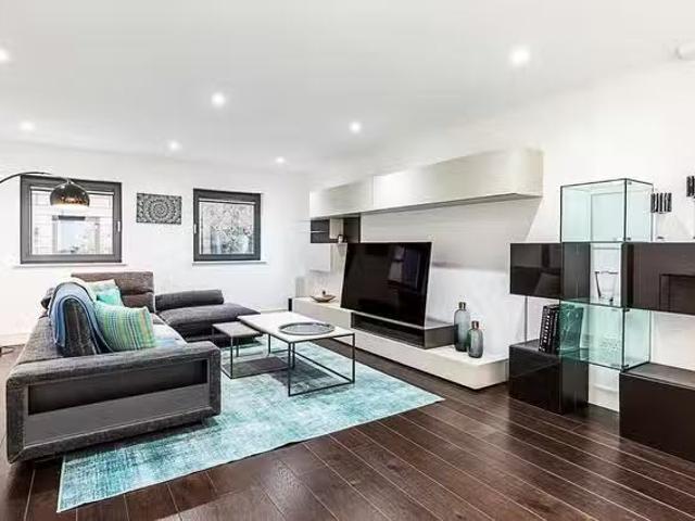 Apartment for rent in Dartmouth Park, Greater London
