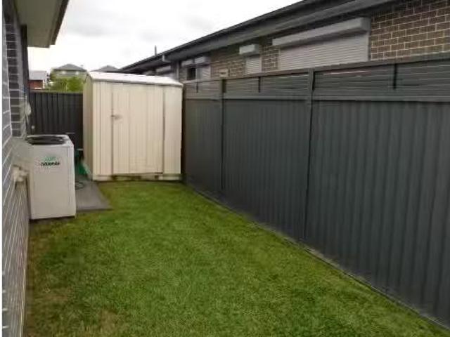 House for rent in West Hoxton, New South Wales