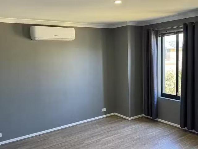 House for rent in Piara Waters, Western Australia