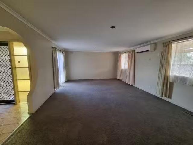 House for rent in Albanvale, Victoria
