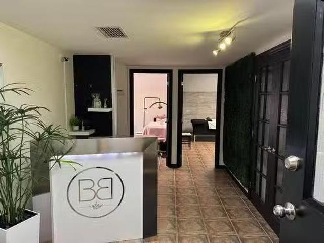 House for rent in Les Moulins, Quebec