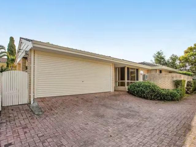 House for rent in Como, Western Australia