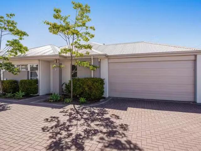 House for rent in Queens Park, Western Australia