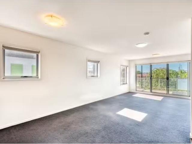 Apartment for rent in Franklin, Australian Capital Territory