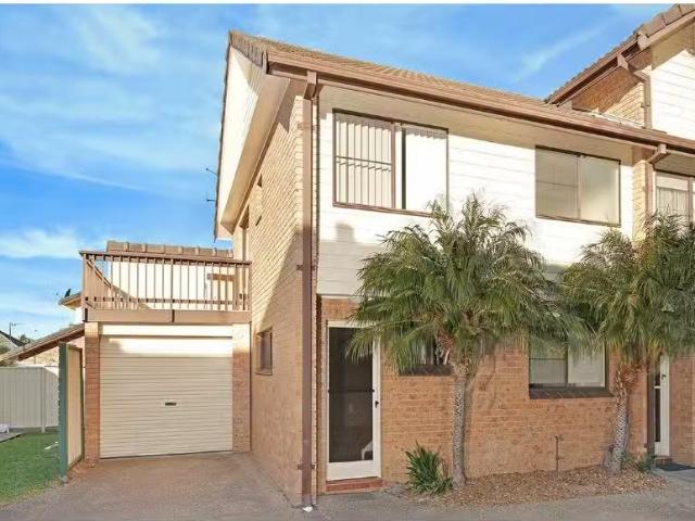 Condo for rent in Wollongong West, New South Wales