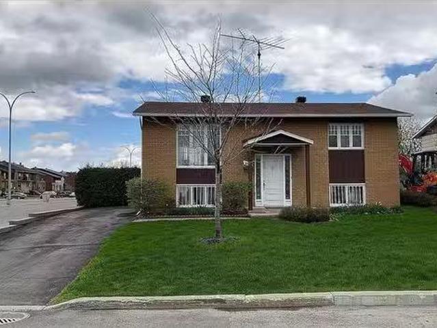 House for rent in Vimont, Quebec