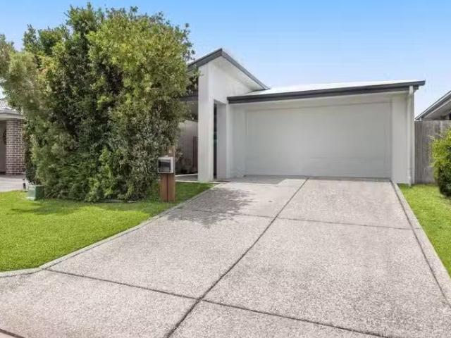 House for rent in Kings Creek, Queensland