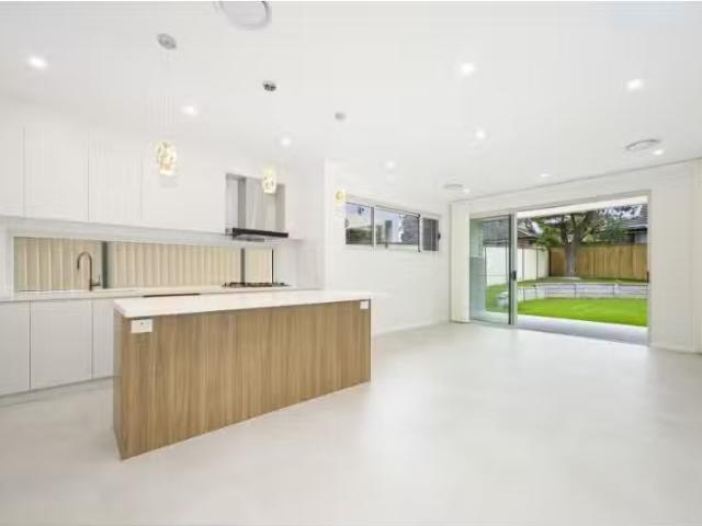 Condo for rent in Sydney, New South Wales