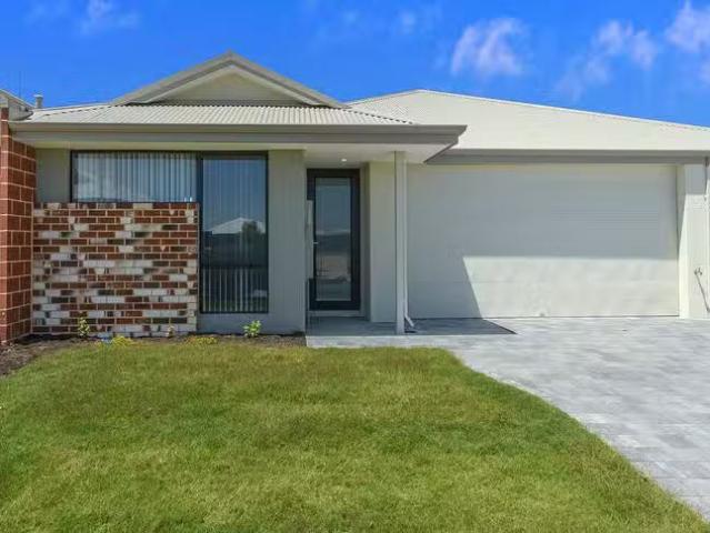 House for rent in Parklands, Western Australia