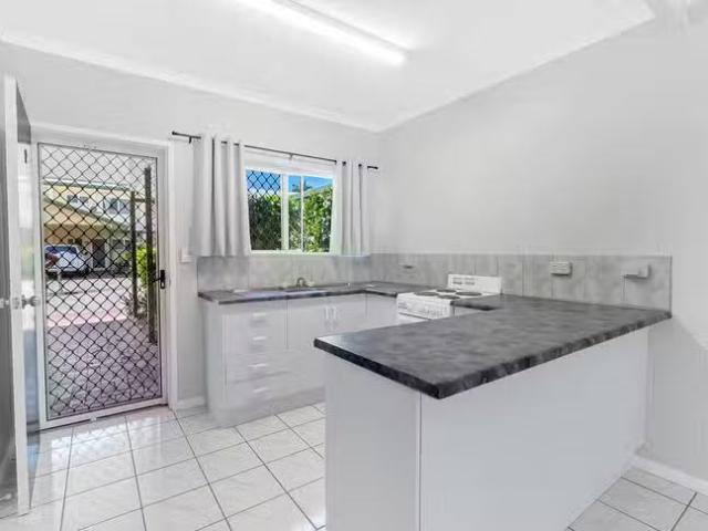 Apartment for rent in Edmonton, Queensland