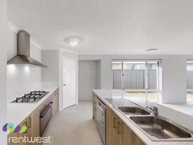 House for rent in Parklands, Western Australia