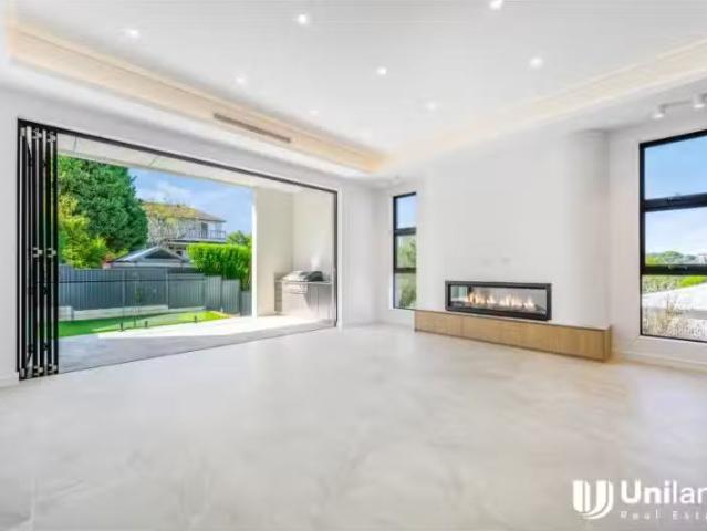 Condo for rent in Sydney, New South Wales