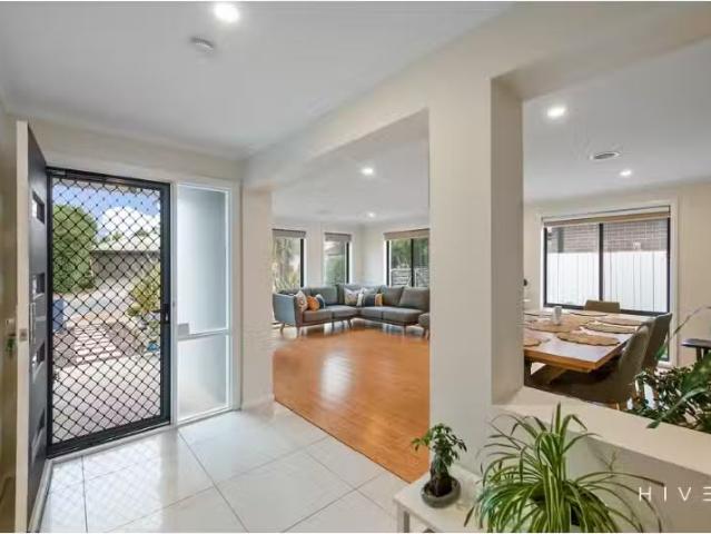House for rent in Franklin, Australian Capital Territory